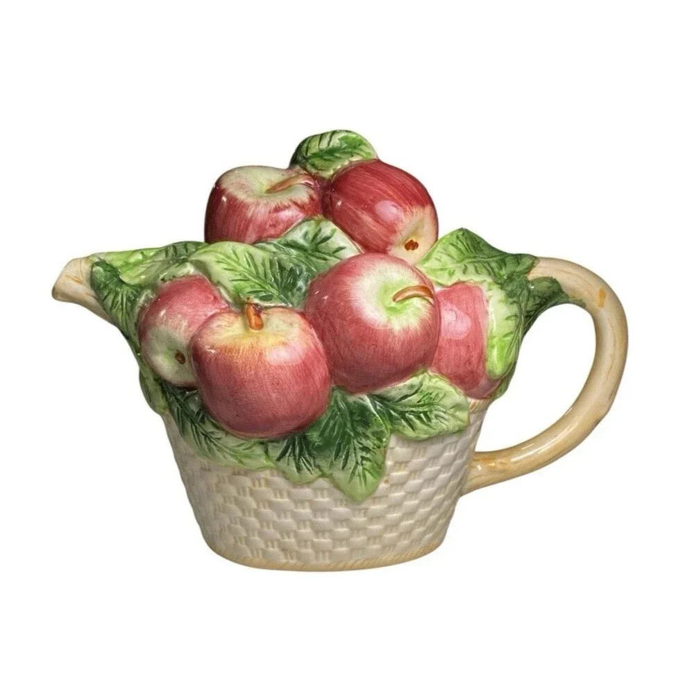 VTG World Bazaars Apple Basket Ceramic Teapot Cottagecore Farmhouse Decor 6.5